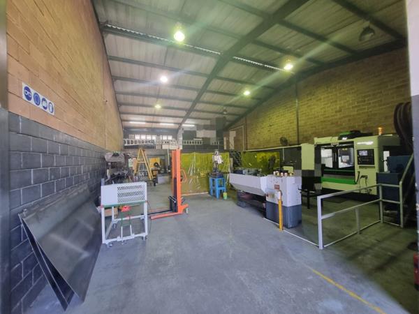 360  m² Commercial space