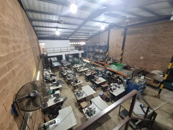 380  m² Commercial space