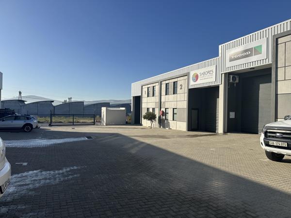 132  m² Industrial space