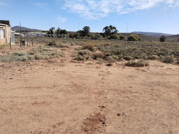 694 m² Land