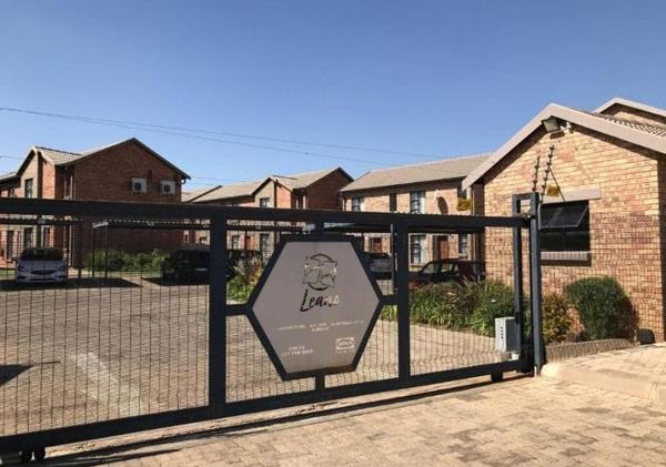 2 Bedroom Townhouse