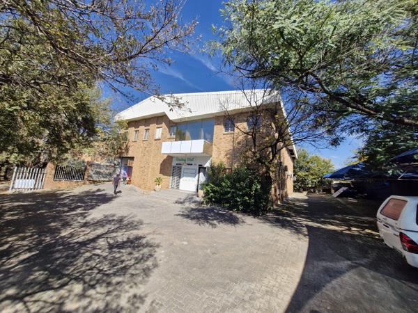 1 000  m² Industrial space