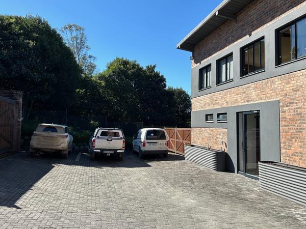 837  m² Industrial space