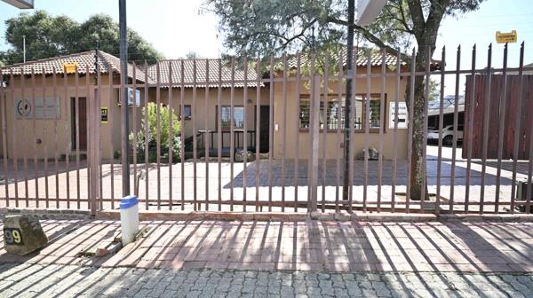 300 m² Commercial space