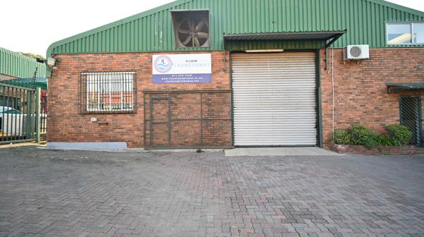 800  m² Industrial space