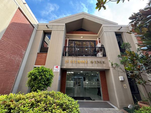 209.6 m² Commercial space
