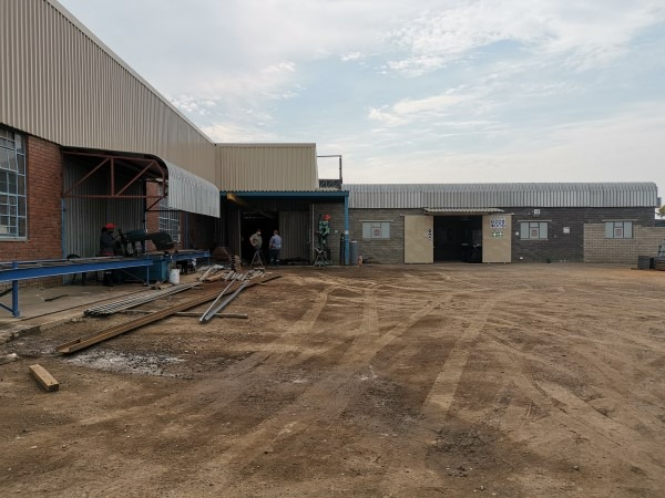 850  m² Industrial space