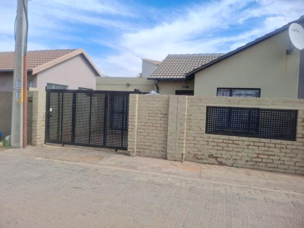 2 Bedroom House