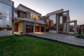 6 Bedroom House