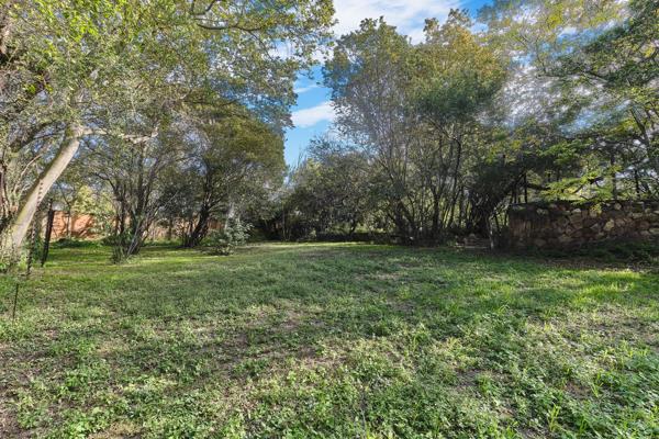 2 030 m² Land