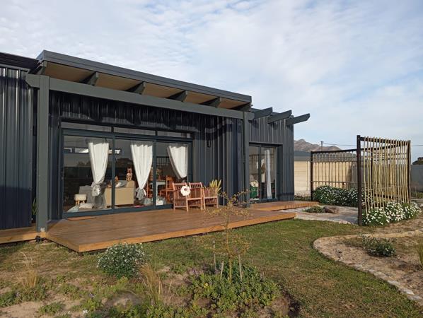 2 Bedroom House