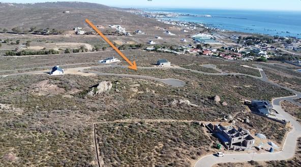 270 m² Land