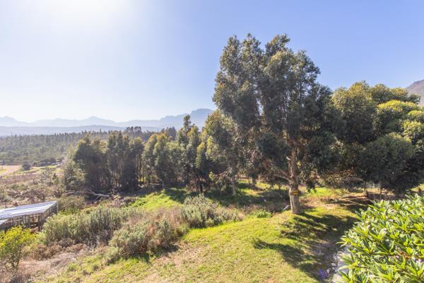 1 268 m² Smallholding