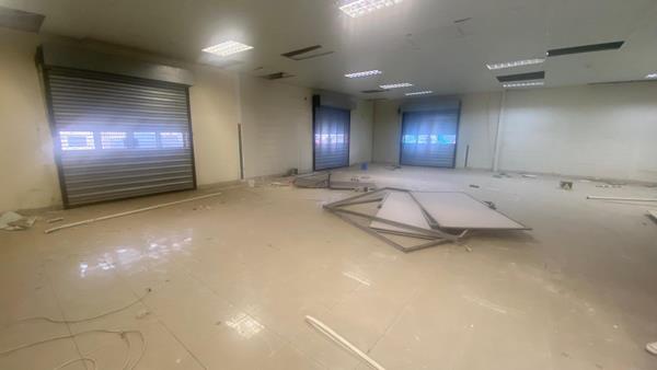 180  m² Commercial space