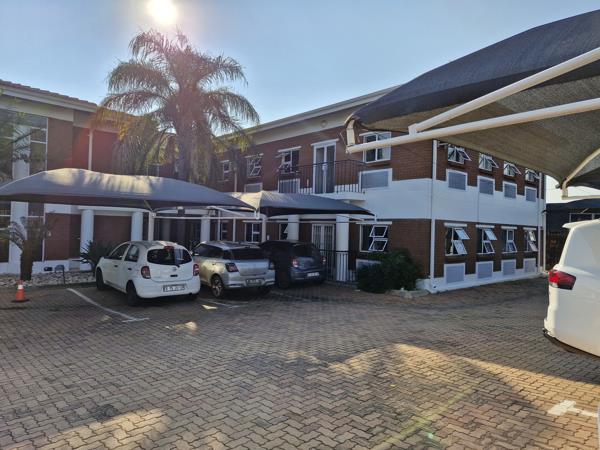 194  m² Commercial space