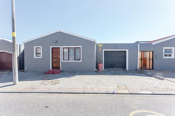 8 Bedroom House