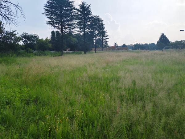 703 m² Land