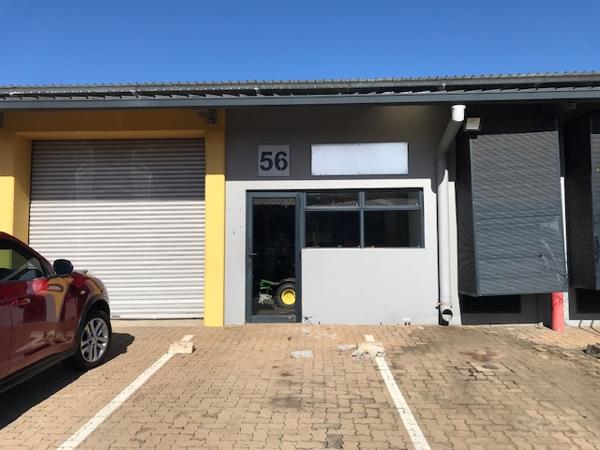 136  m² Industrial space