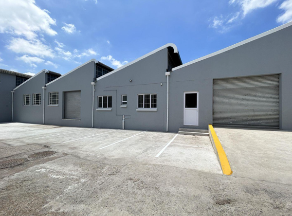 544  m² Industrial space