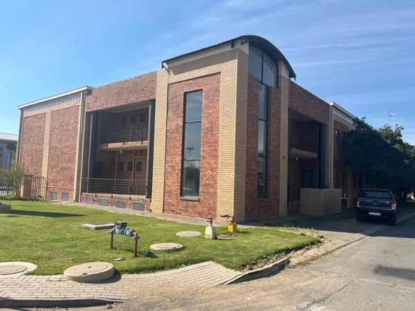 1 526  m² Commercial space