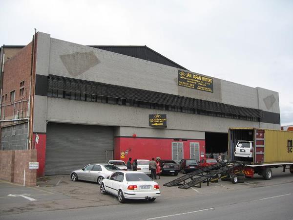 7 677 m² Industrial space