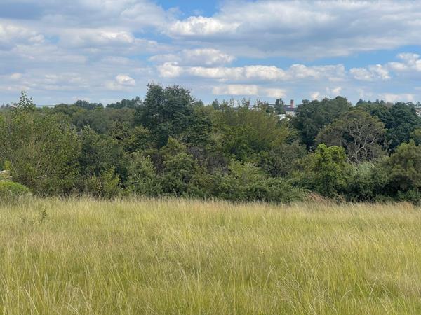 1 205 m² Land