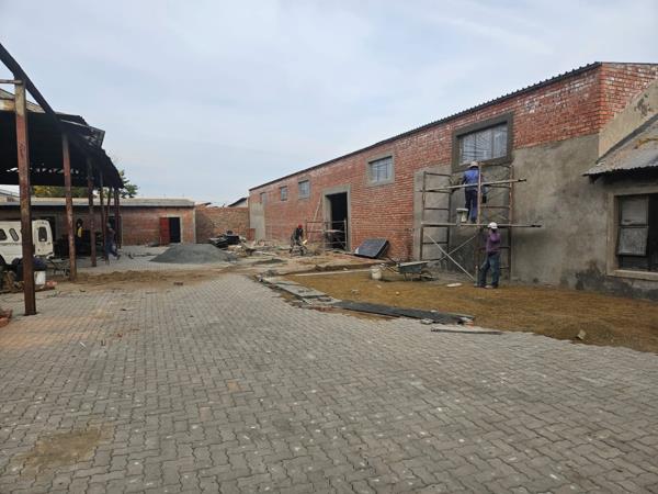 780  m² Commercial space