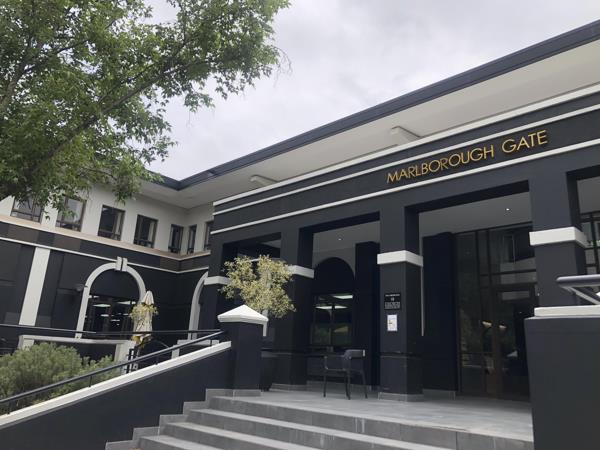 448  m² Commercial space