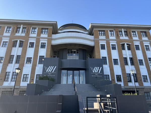 188  m² Commercial space