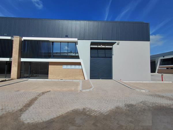 440  m² Commercial space