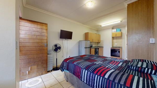 Studio Apartment