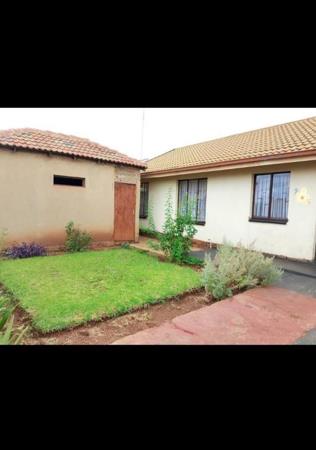 2 Bedroom House