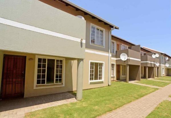 1 Bedroom Townhouse