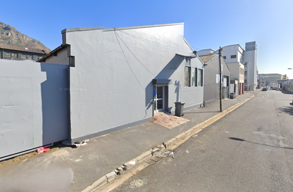 333  m² Commercial space