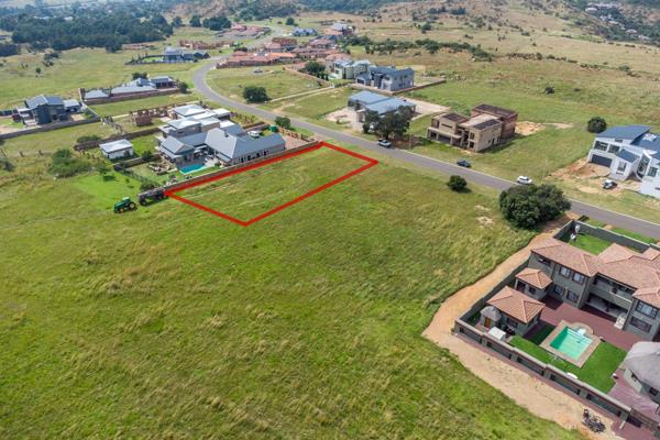 1 335 m² Land
