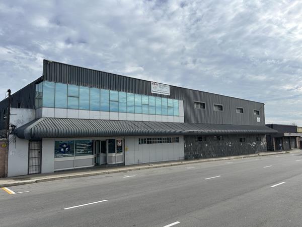 2 098  m² Industrial space