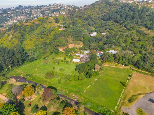 12.6 ha Smallholding