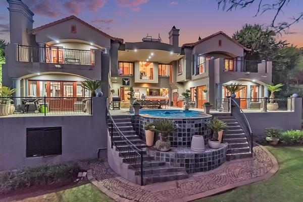 5 Bedroom House