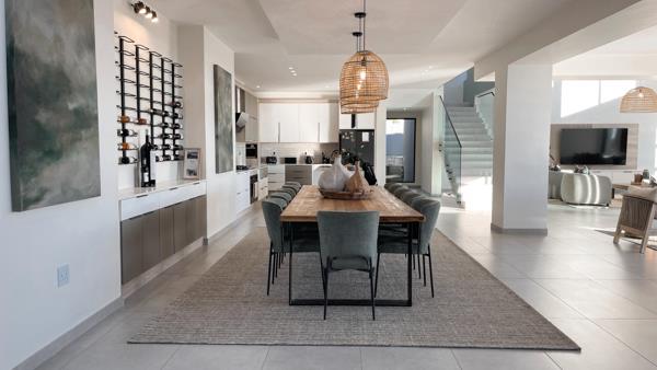 5 Bedroom House
