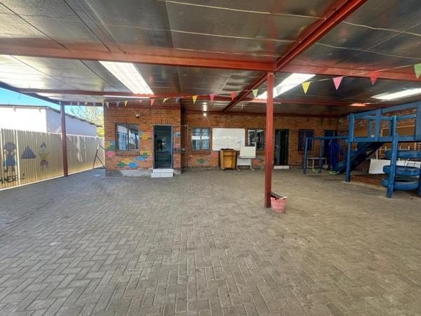 400  m² Commercial space