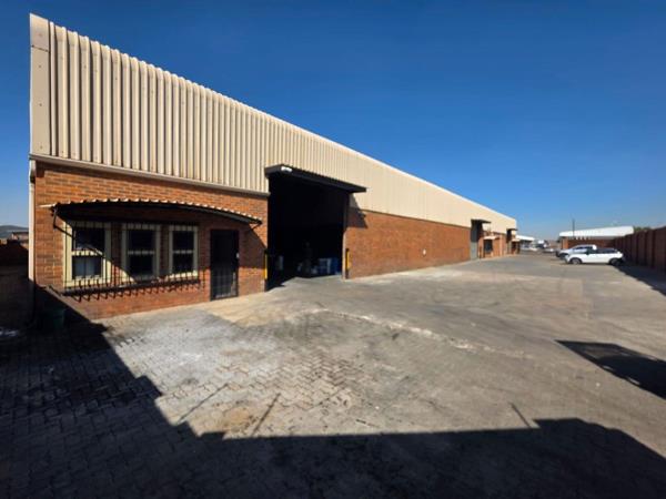 1 300 m² Industrial space