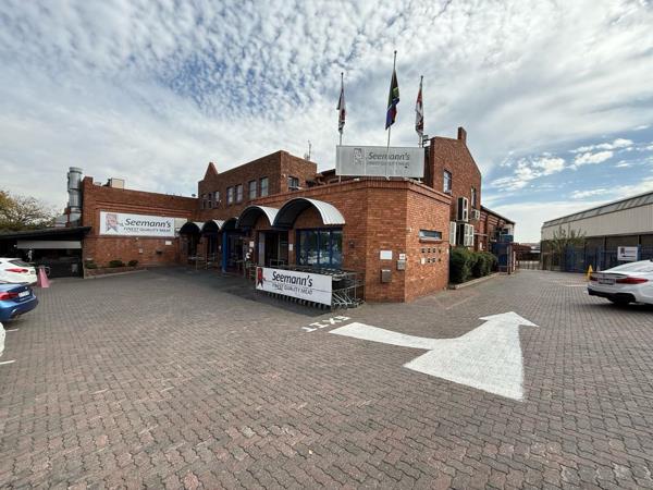 3 404 m² Industrial space