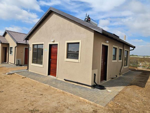 2 Bedroom House