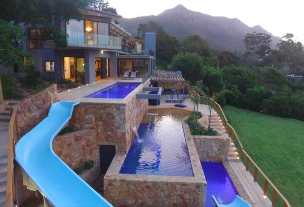 7 Bedroom House