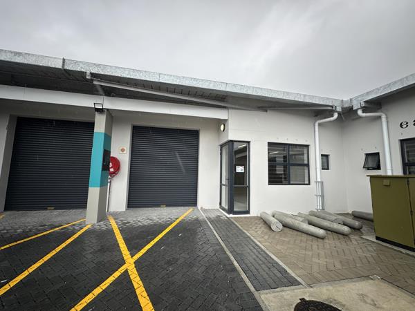 256  m² Commercial space