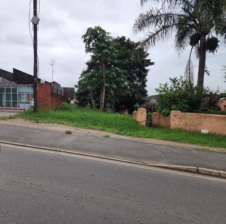 5 742 m² Land