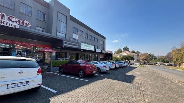112  m² Commercial space