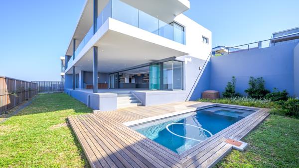 4 Bedroom Townhouse