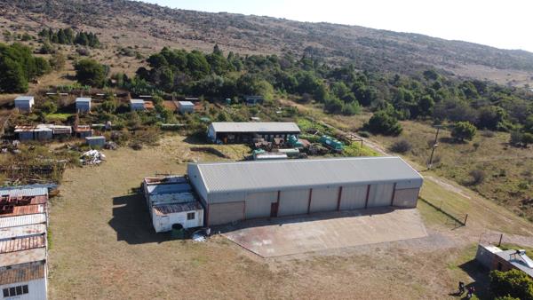 12.1 ha Smallholding