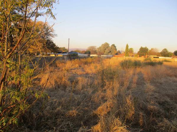 2 552 m² Land